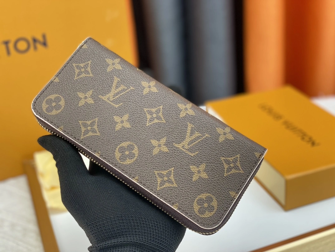Louis Vuitton LV Wallets EasyMatch 3587