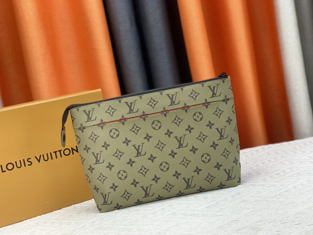 Louis Vuitton LV Wallets For Unisex Bright 4574 - Image 4