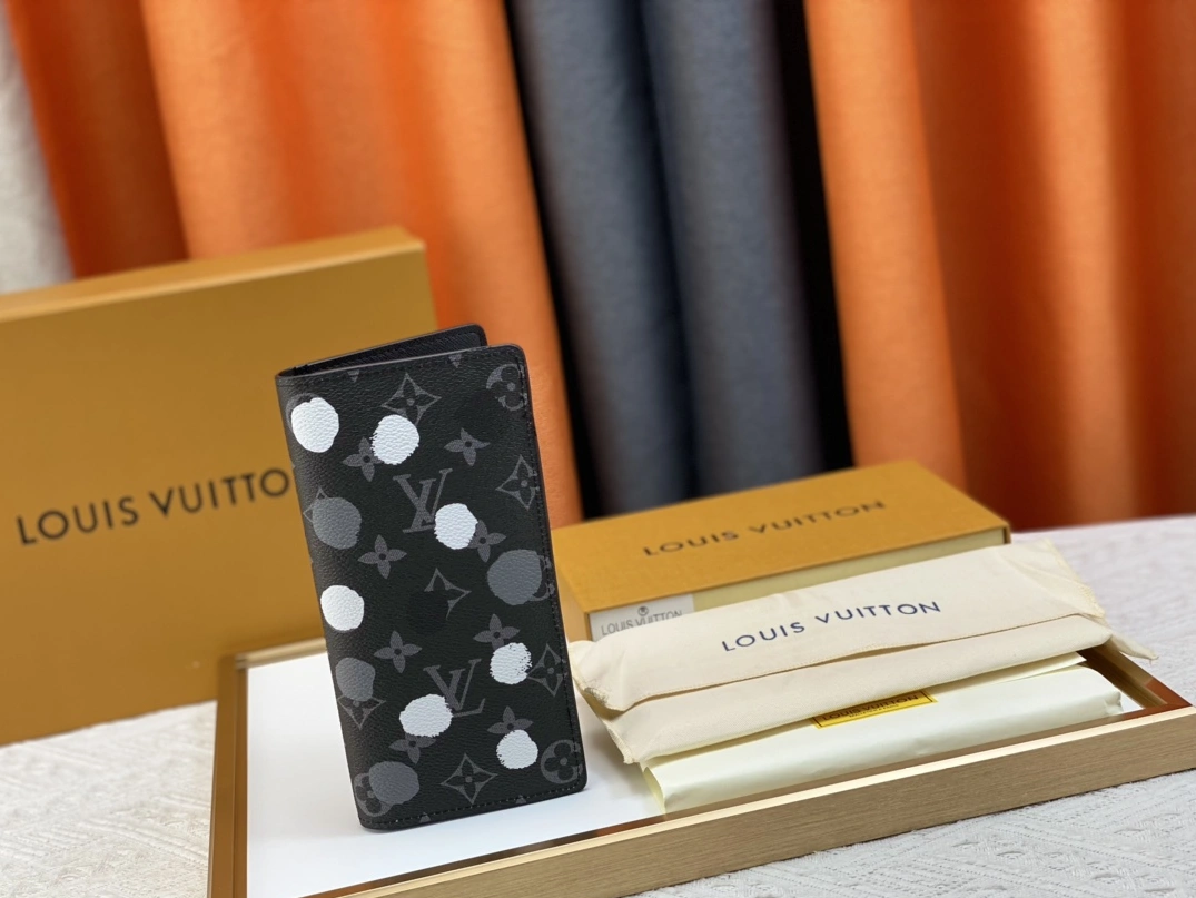 Louis Vuitton LV Wallets For Unisex Lightweight 5858 - Image 7