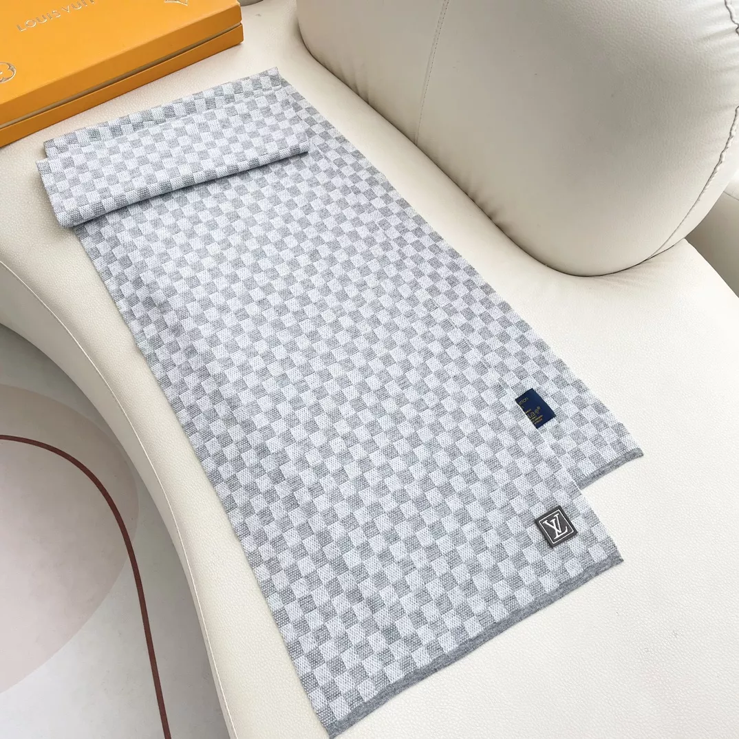 Louis Vuitton Scarf For Unisex Sleek 2063 - Image 4