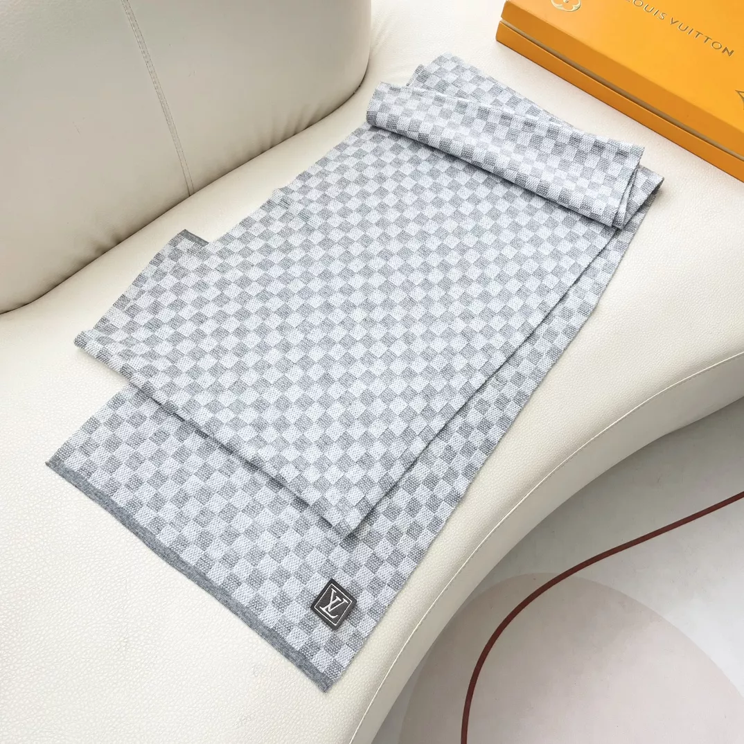 Louis Vuitton Scarf For Unisex Sleek 2063 - Image 5