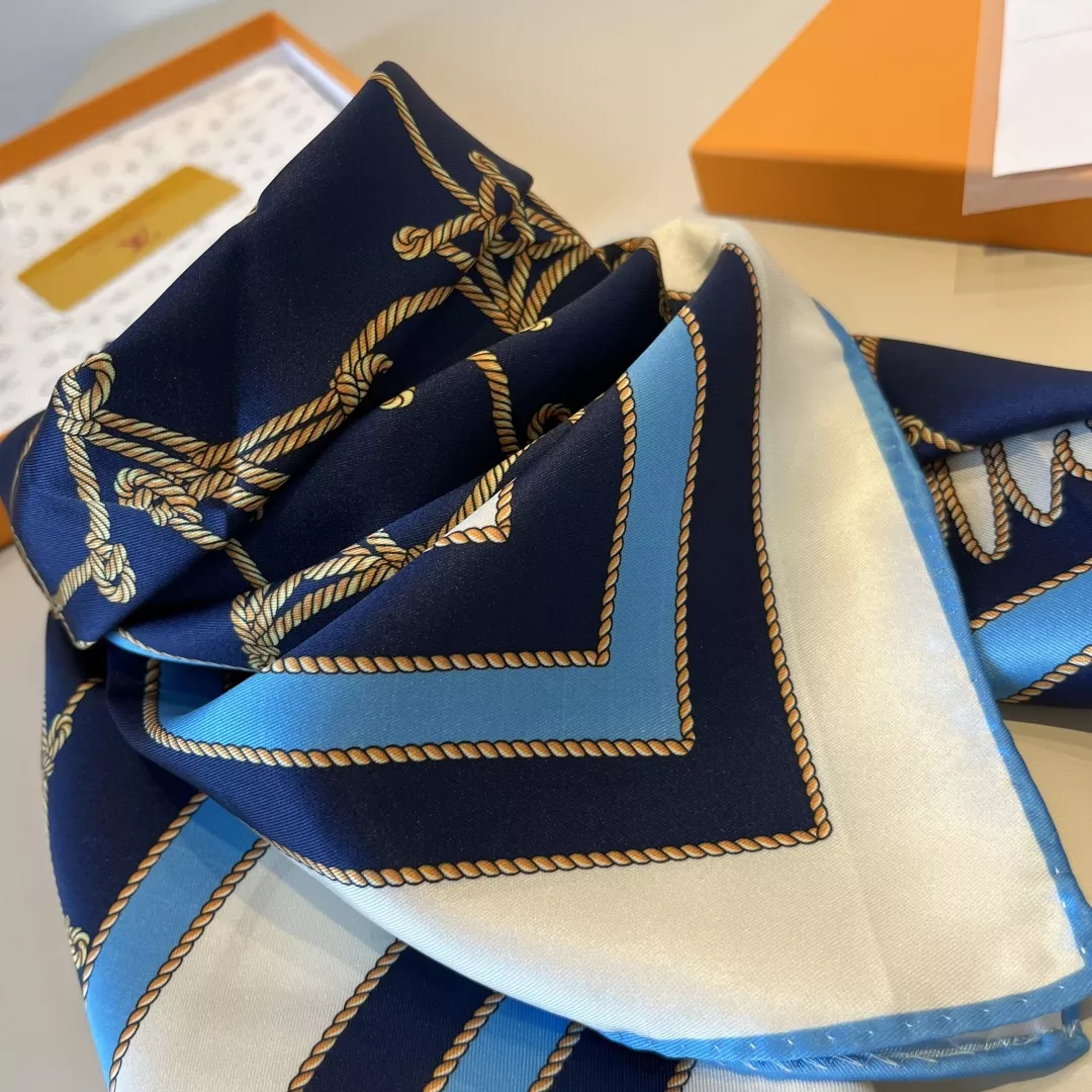 Louis Vuitton Silk Squares Durable 8430 - Image 5