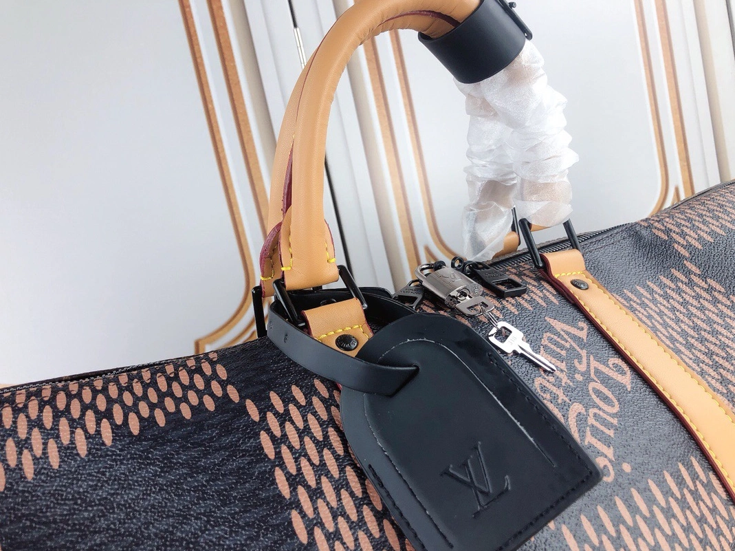 Louis Vuitton Travel Bags Classic 6585 - Image 4