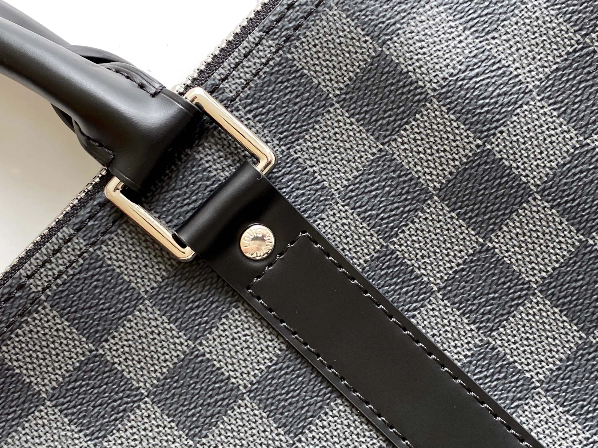 Louis Vuitton Travel Bags DailyWear 8997 - Image 7