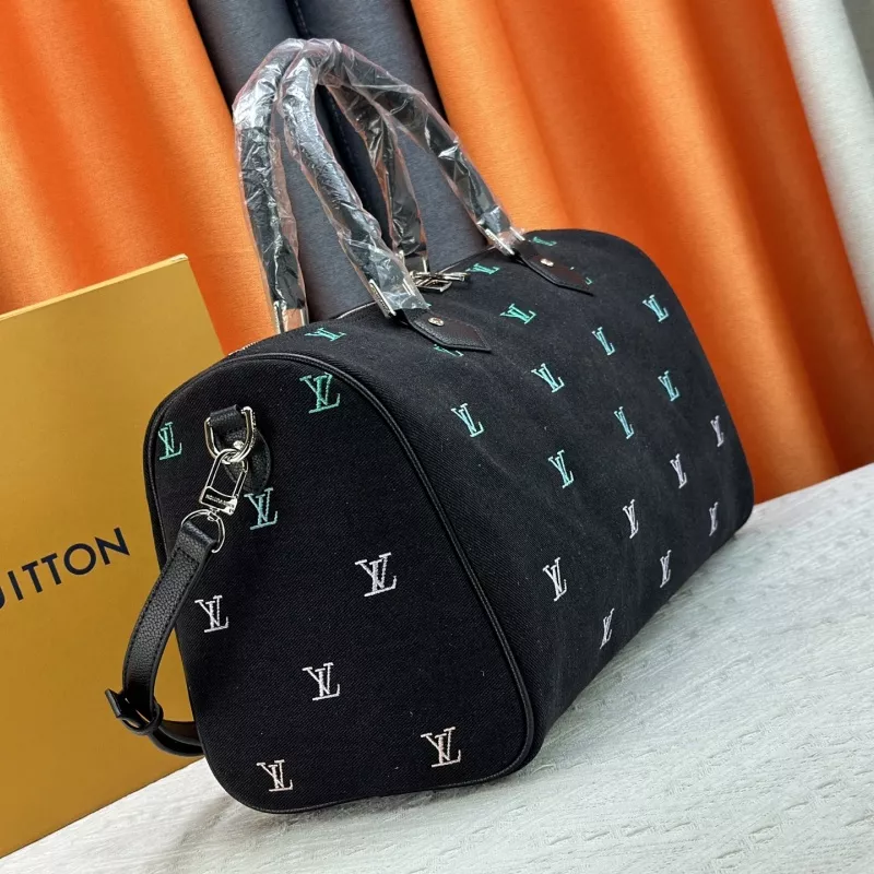 Louis Vuitton Travel Bags For Unisex ModernLook 1582 - Image 3