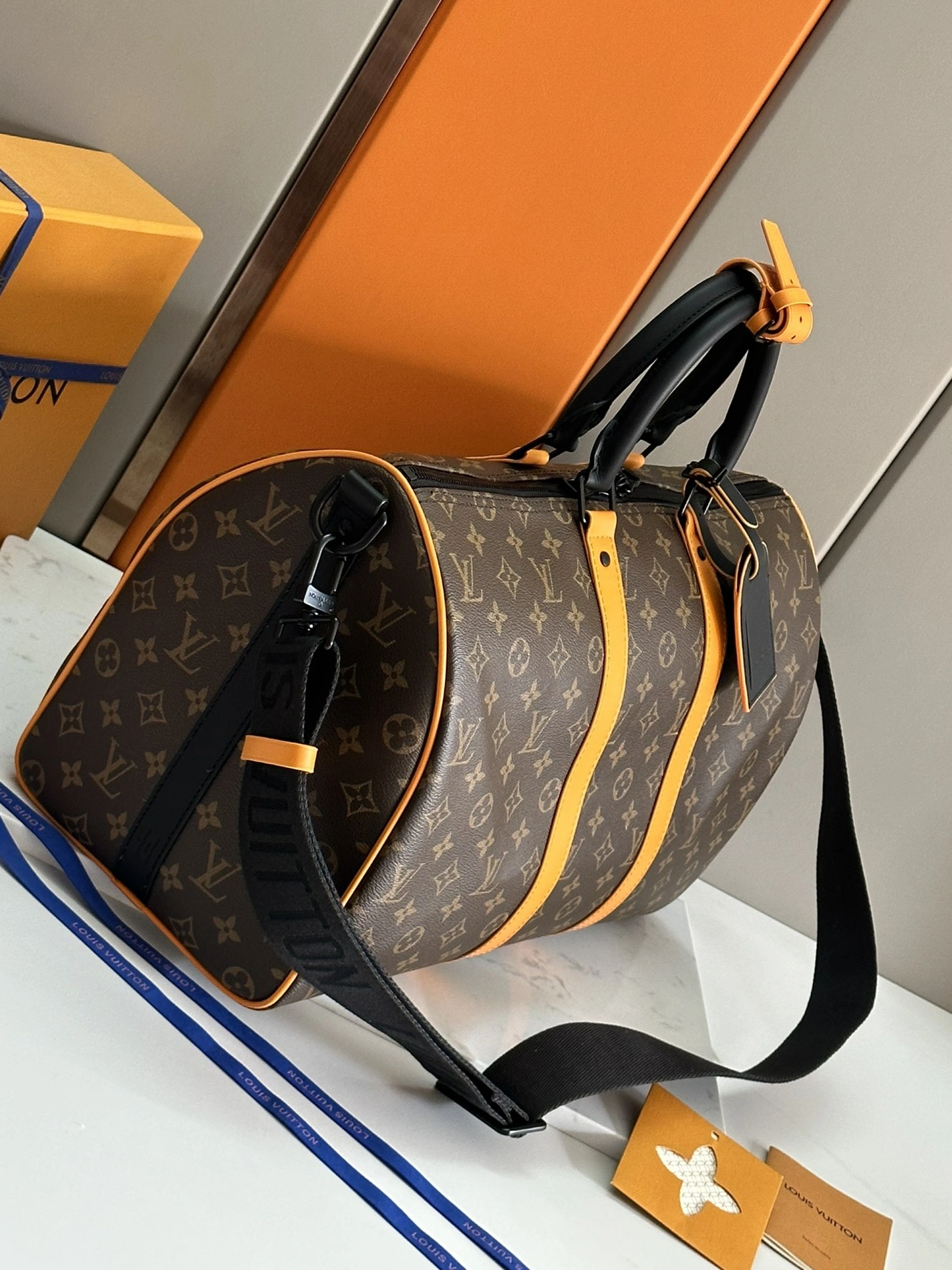 Louis Vuitton Travel Bags Lightweight 8673