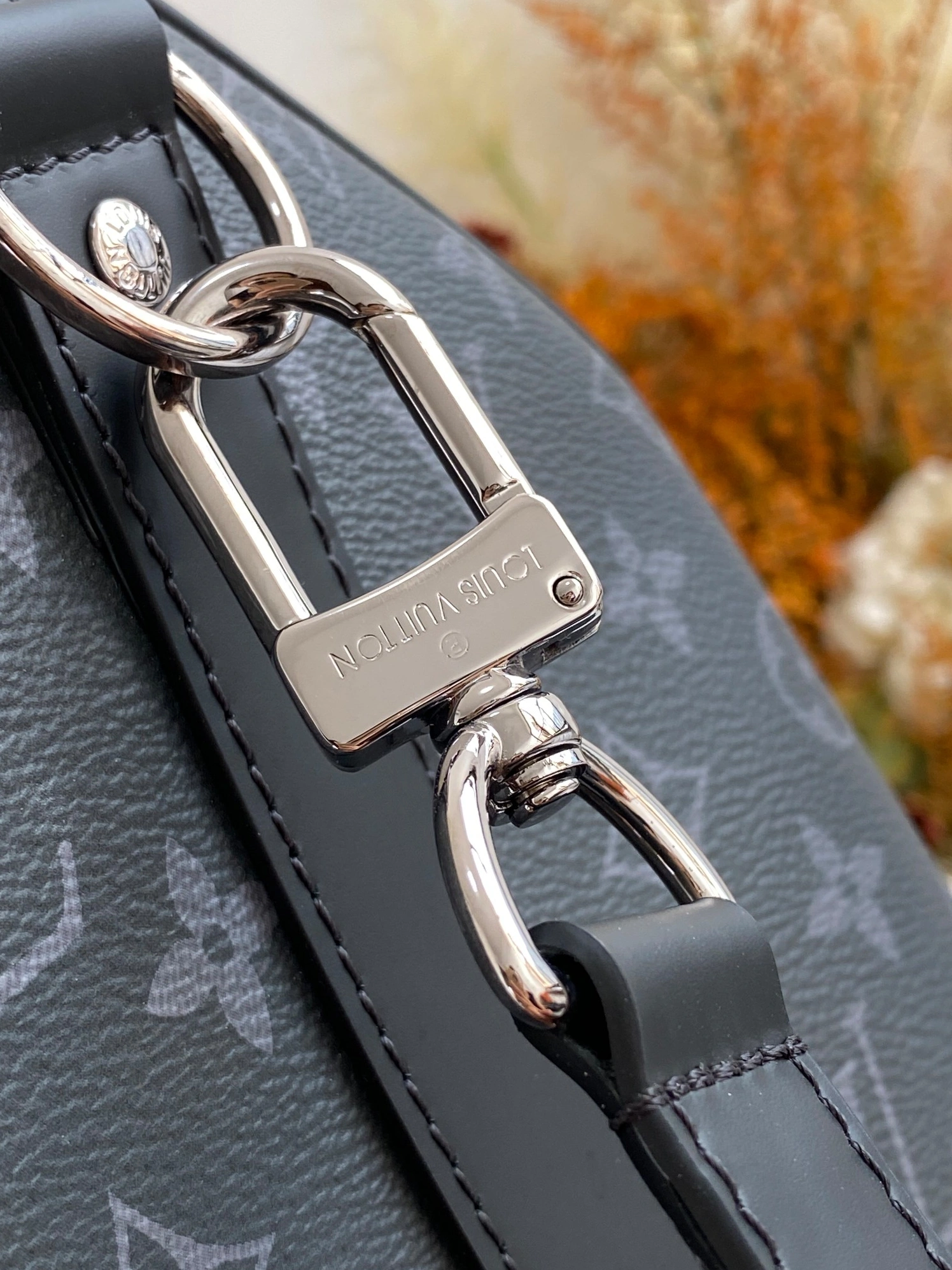 Louis Vuitton Travel Bags Unique 7280 - Image 6