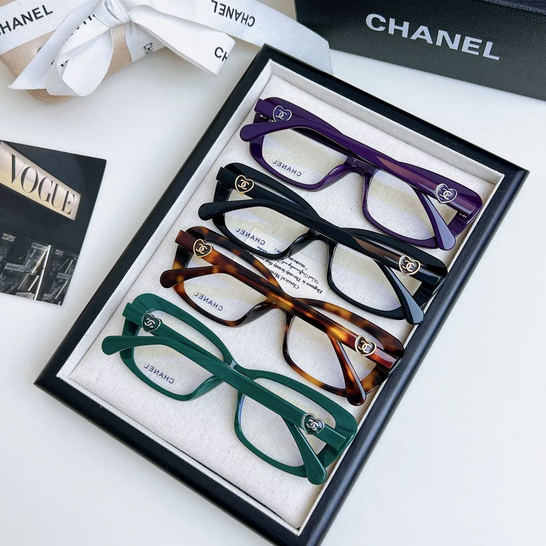 Minimalist 2310 Chanel Goggles