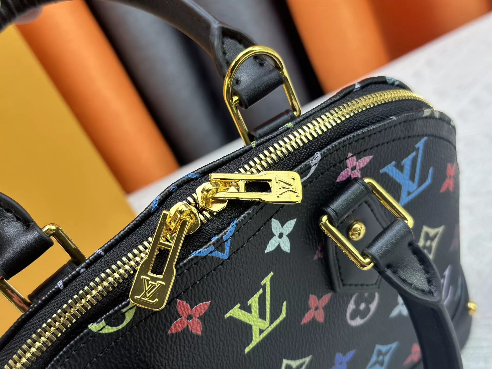 Minimalist 2486 Louis Vuitton AAA Quality Handbags For Women - Image 6