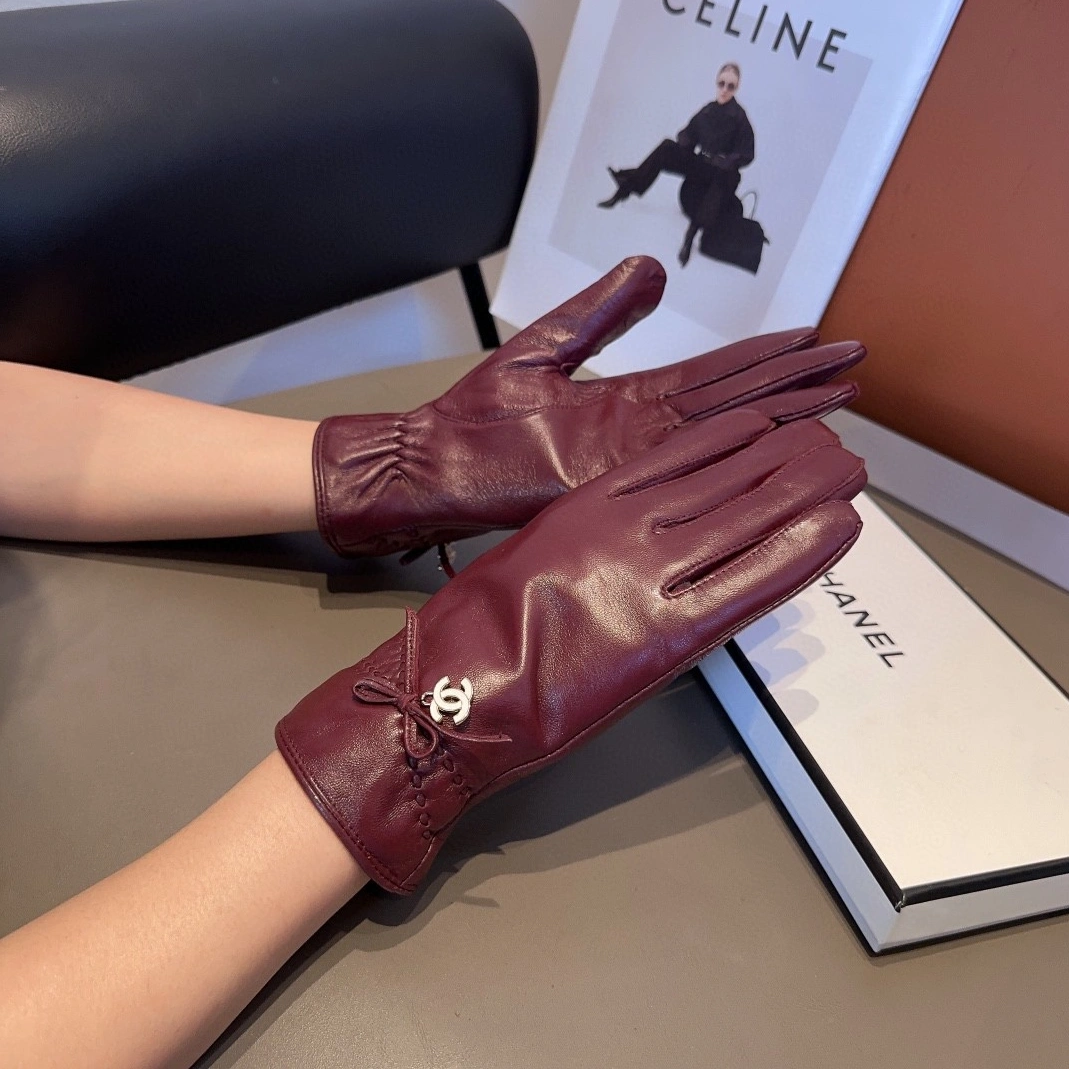 Minimalist 3696 Chanel Gloves For Women - Image 3