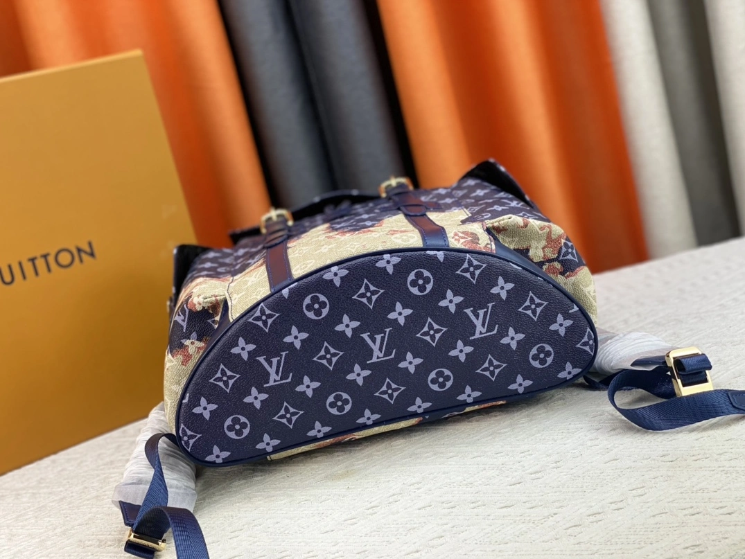 Minimalist 5994 Louis Vuitton AAA Quality Backpacks For Unisex - Image 5