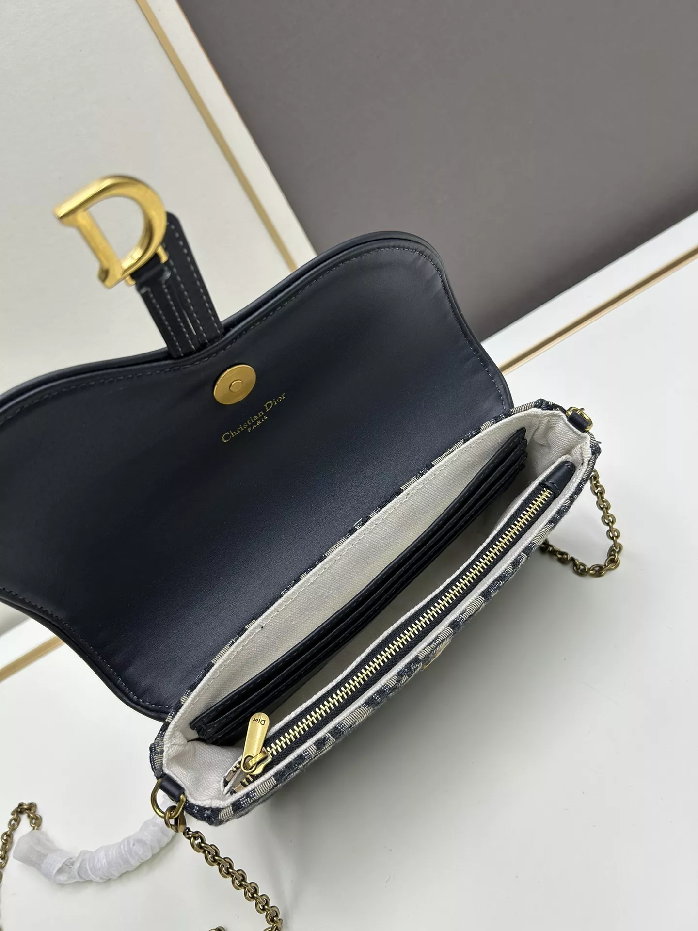 Modern 2340 Christian Dior AAA Quality Messenger Bags For Women - Image 7