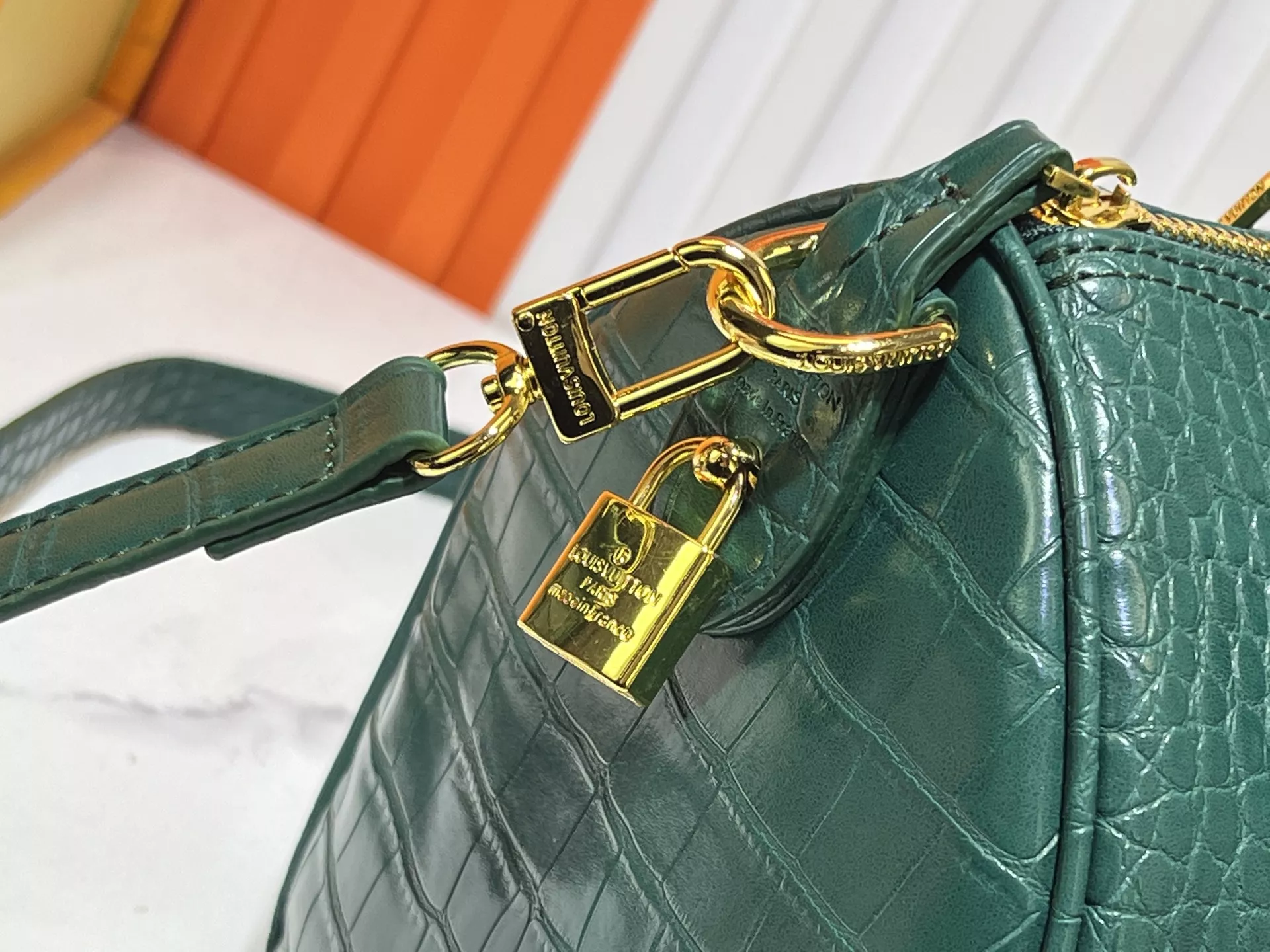 Modern 3041 Louis Vuitton AAA Quality Handbags For Women - Image 4