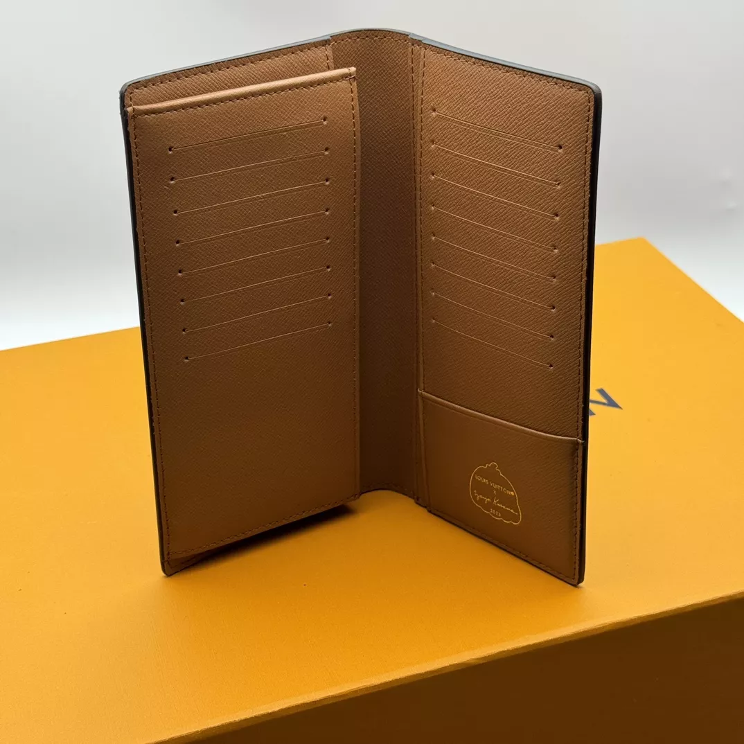 Modern 4117 Louis Vuitton LV Card Case - Image 6