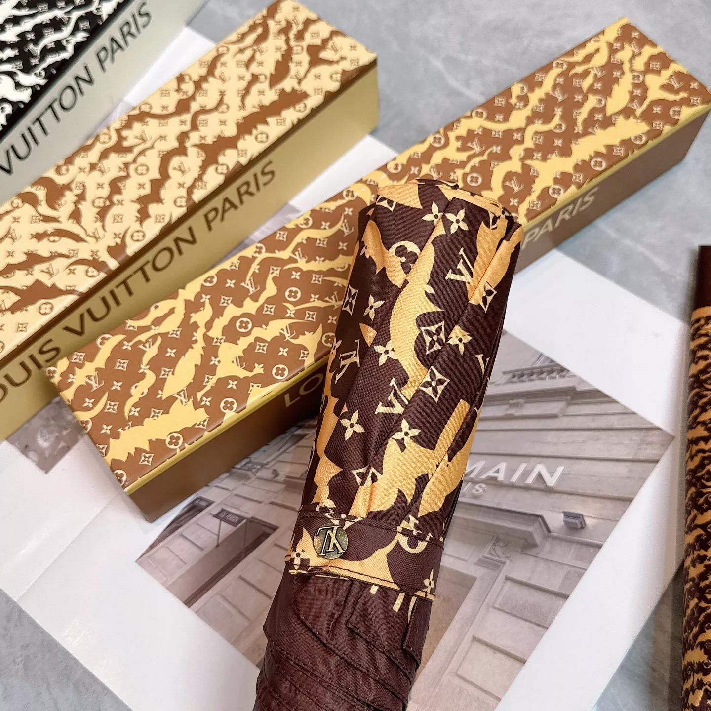 Modern 4554 Louis Vuitton Umbrellas - Image 7