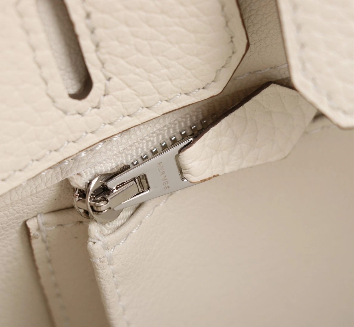 Modern 9399 Hermes AAA Quality Handbags For Women - Image 7