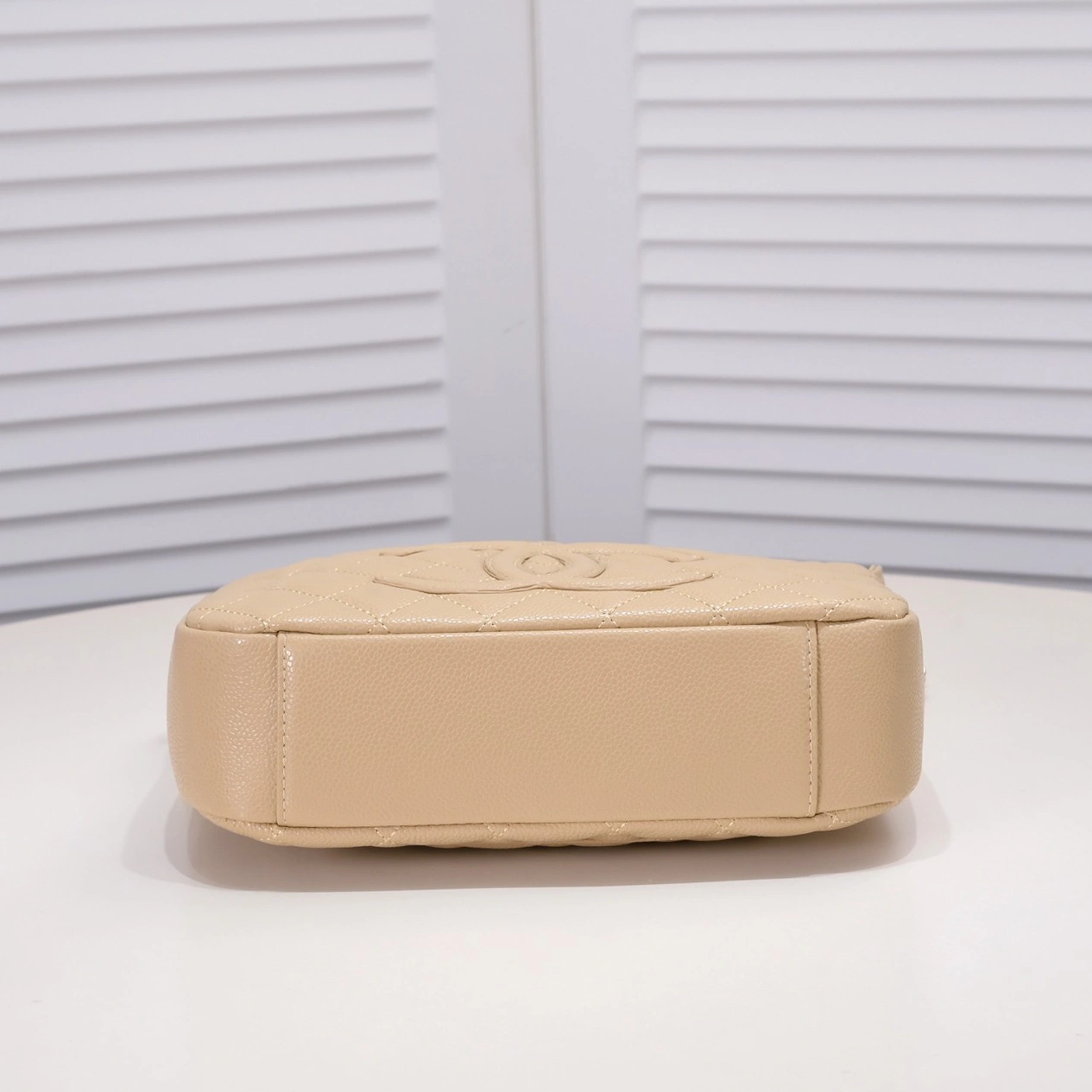 ModernLook 2933 Chanel AAA Quality Shoulder Bags For Women - Image 4