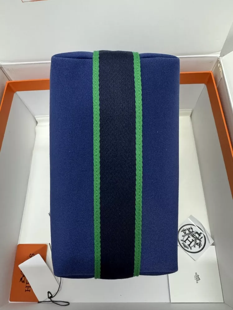 ModernLook 9573 Hermes AAA Quality Handbags For Women - Image 4