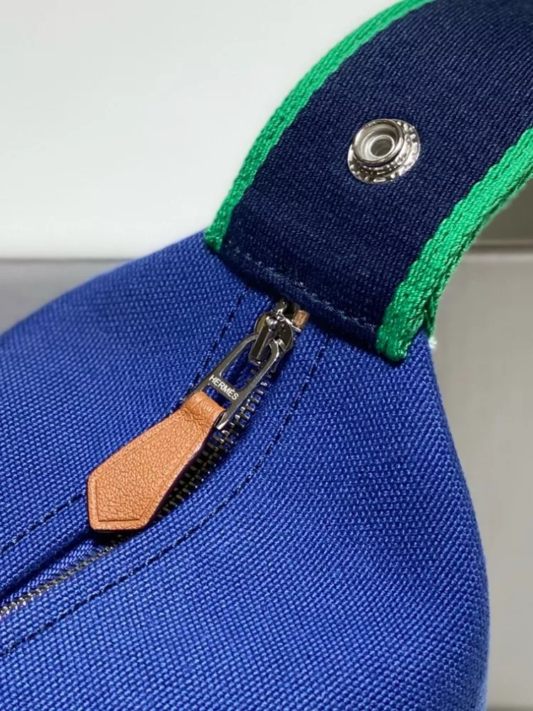 ModernLook 9573 Hermes AAA Quality Handbags For Women - Image 7