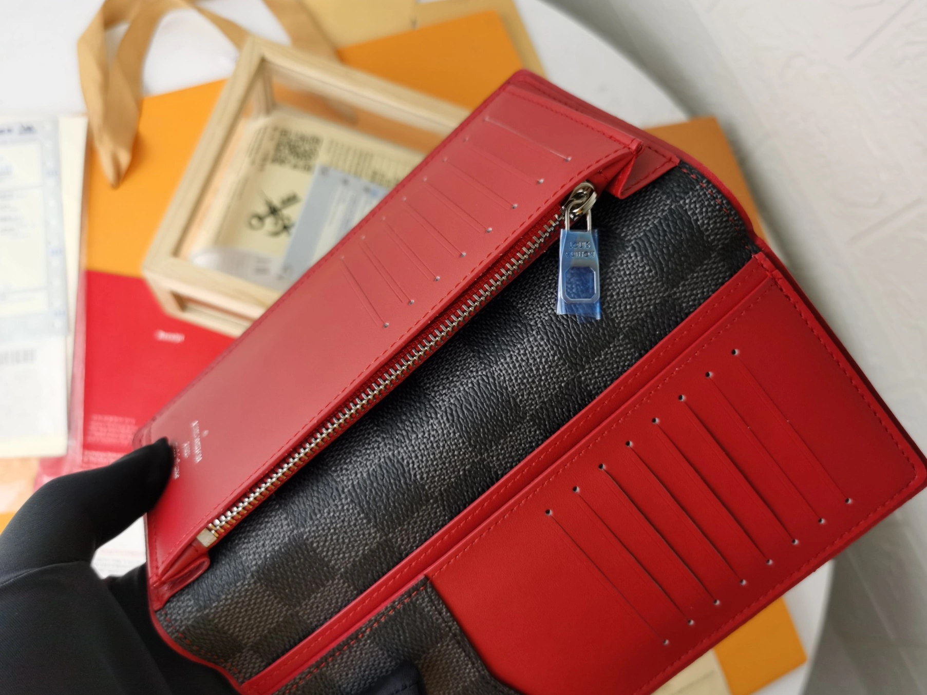 NewStyle 2445 Louis Vuitton LV Card Case For Unisex - Image 6