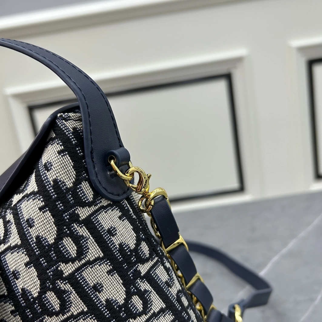 NewStyle 4641 Christian Dior AAA Quality Messenger Bags For Women - Image 6