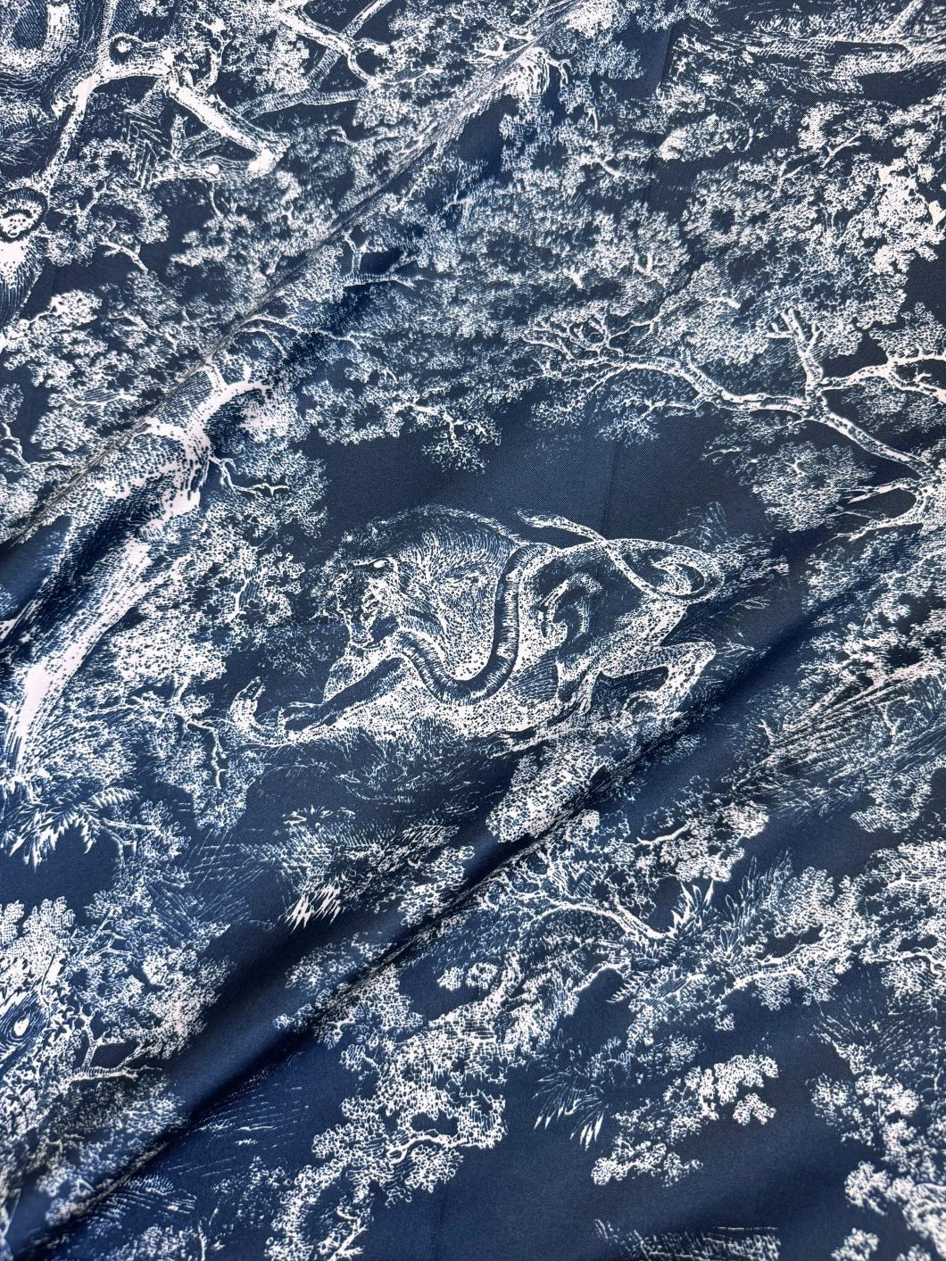 NewStyle 8744 Christian Dior Silk Squares For Women - Image 5