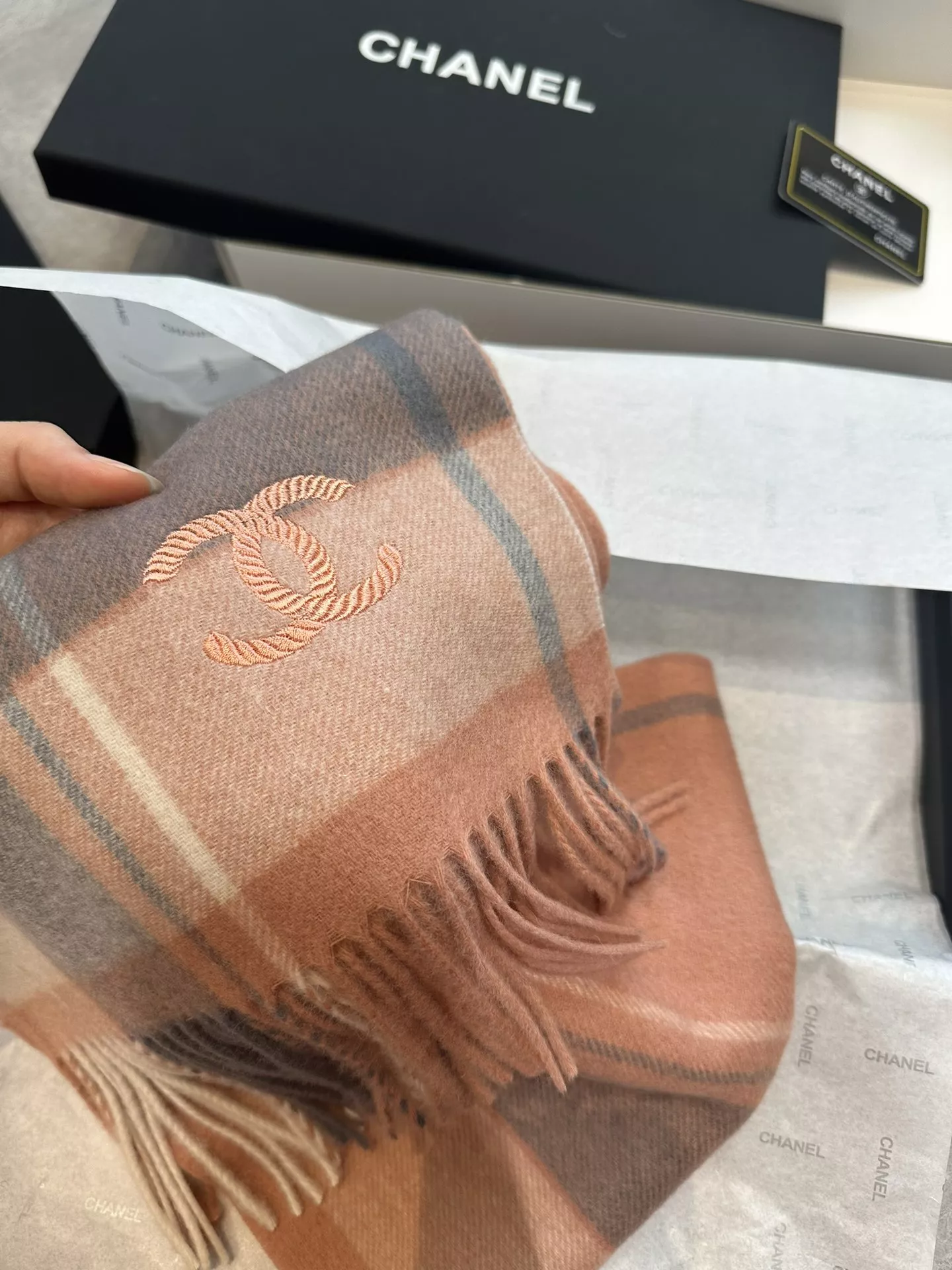 Popular 1492 Chanel Scarves For Women - Image 3