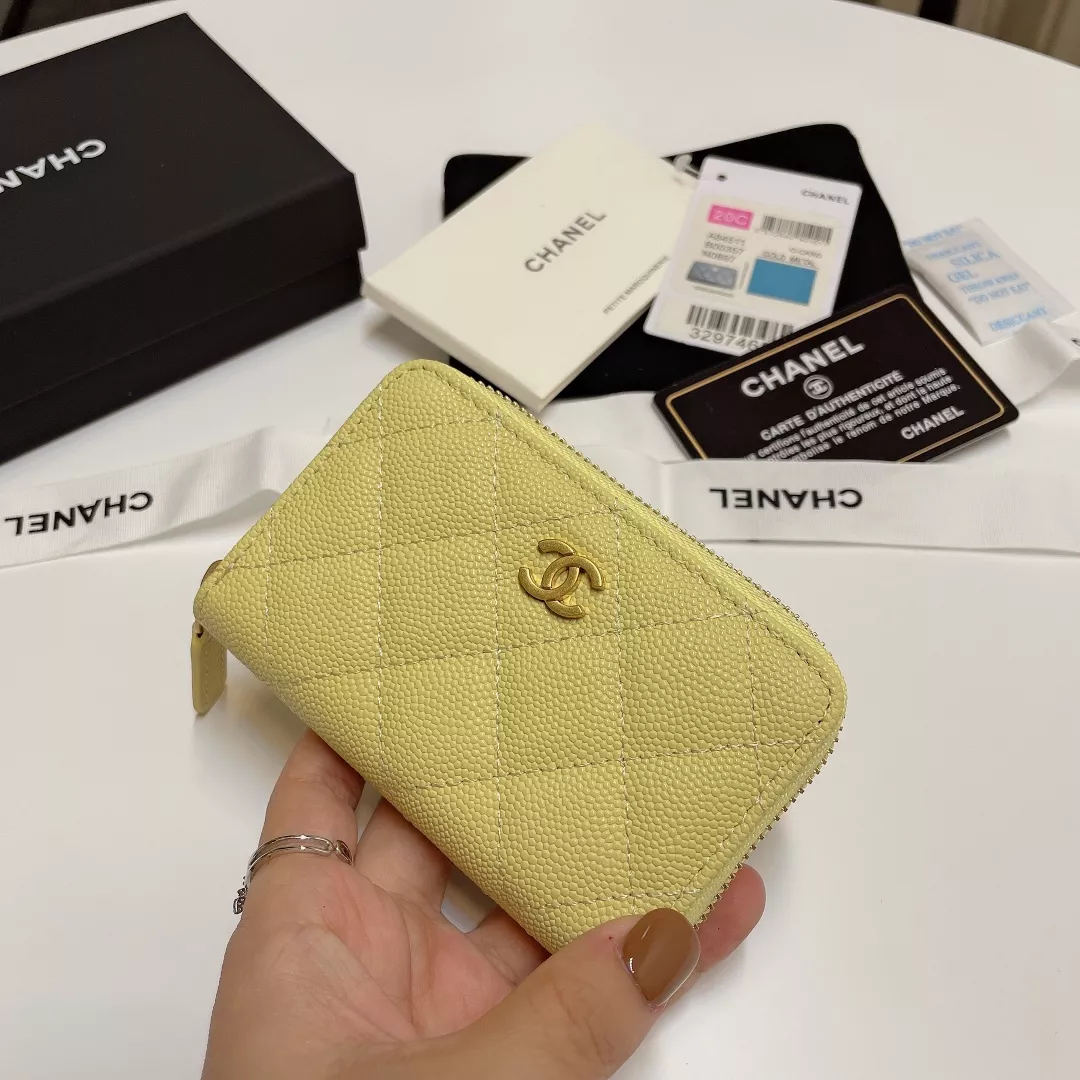 Practical 4535 Chanel Card Case