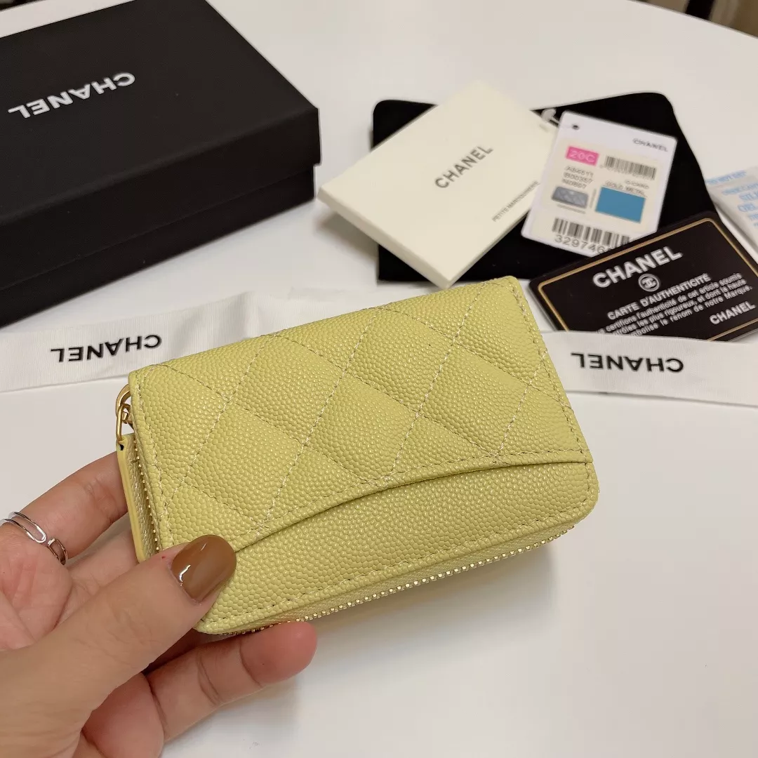 Practical 4535 Chanel Card Case - Image 3