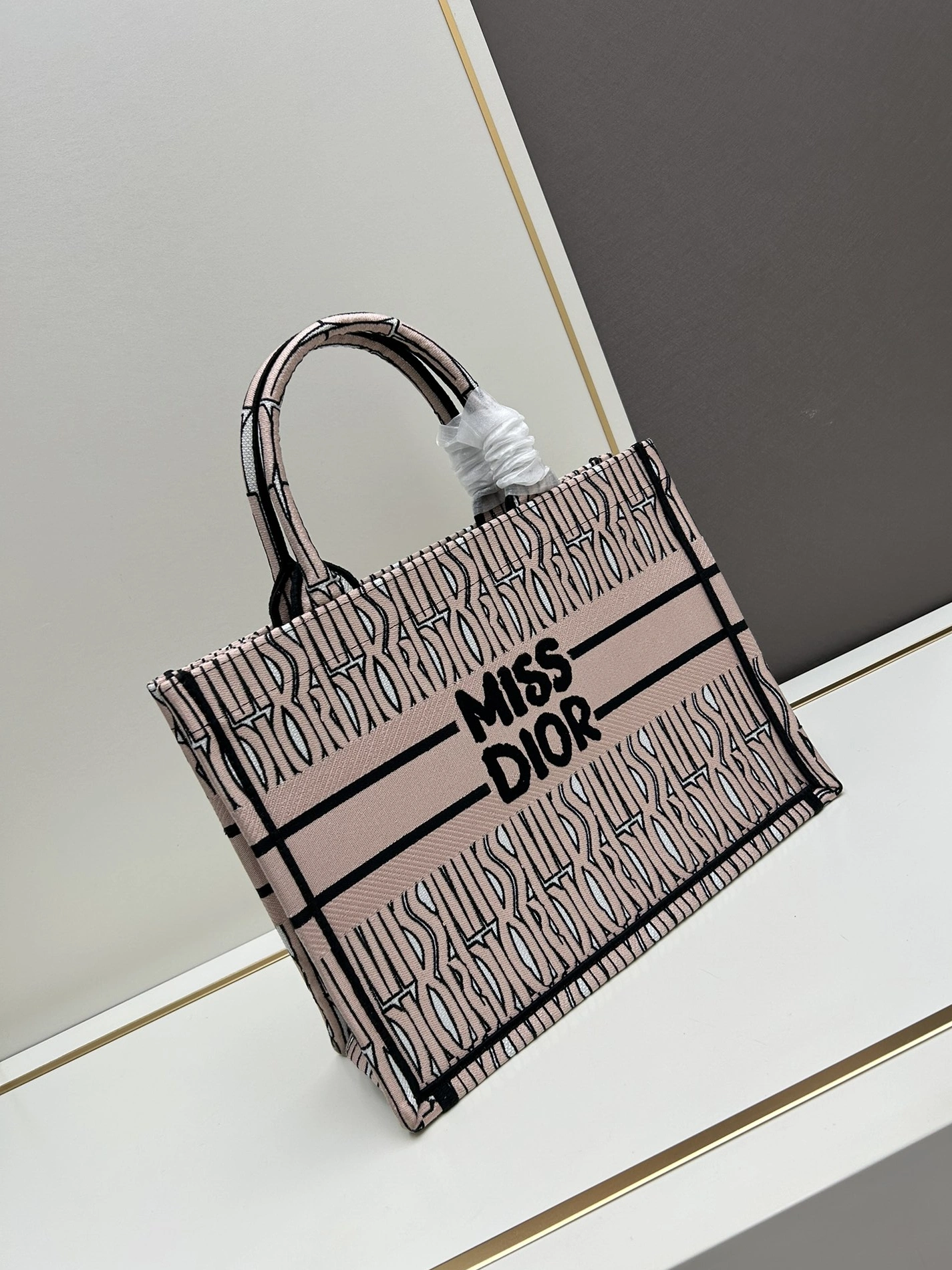 Reliable 7860 Christian Dior AAA Quality Tote-Handbags For Women