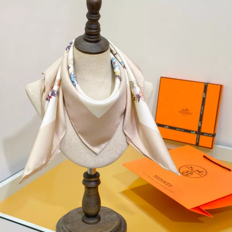 Resilient 5535 Hermes Silk Squares - Image 6
