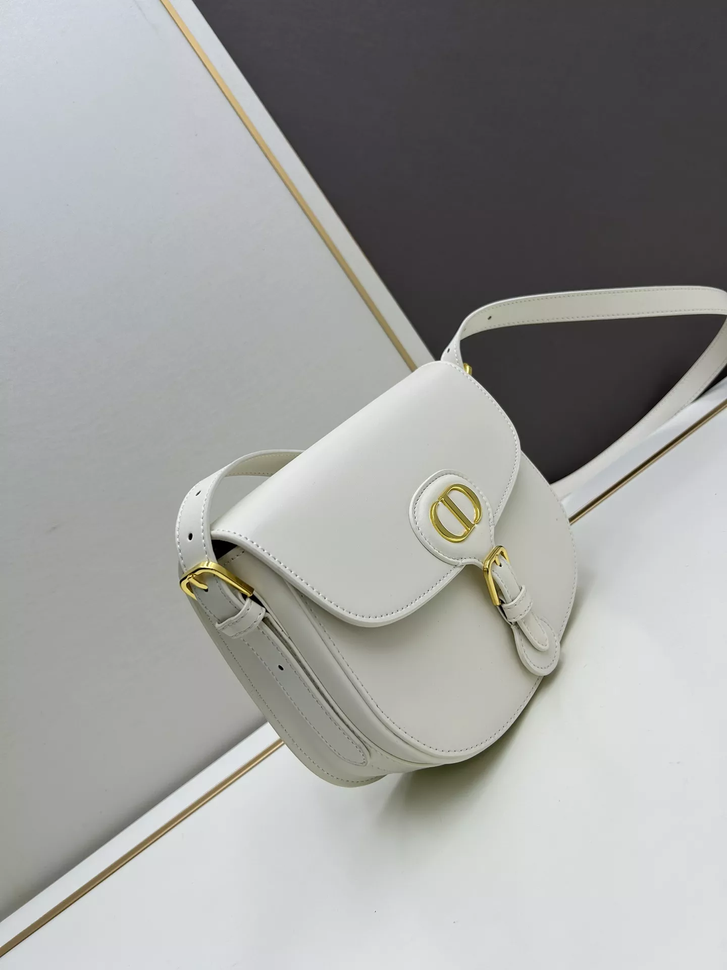 SmartChoice 4212 Christian Dior AAA Quality Messenger Bags For Women