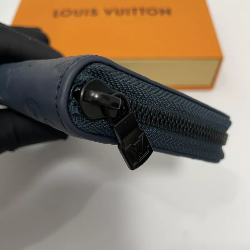 SmartChoice 5720 Louis Vuitton AAA Quality Card Case - Image 3