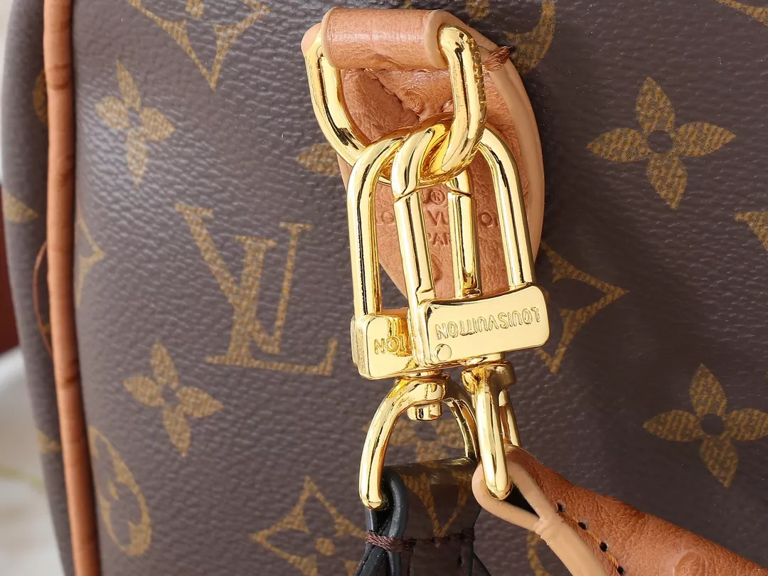 SmartChoice 843 Louis Vuitton AAA Quality Handbags For Women - Image 7