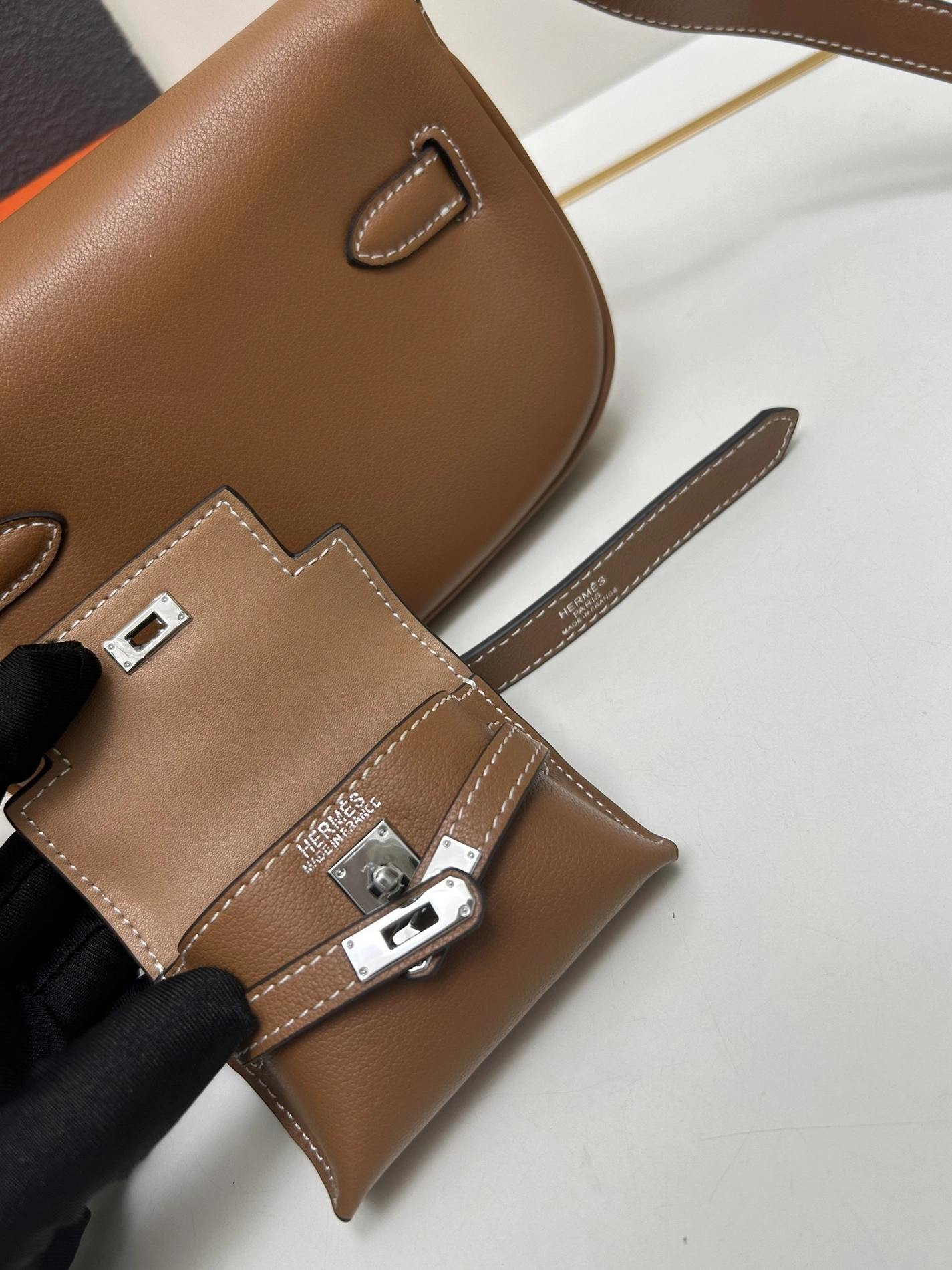 Soft 5784 Hermes AAA Quality Messenger Bags For Women - Image 6