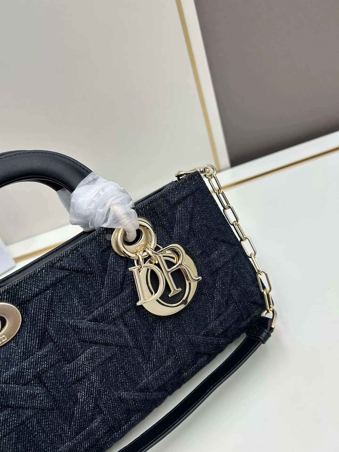 Soft 9754 Christian Dior AAA Quality Handbags For Women - Image 4