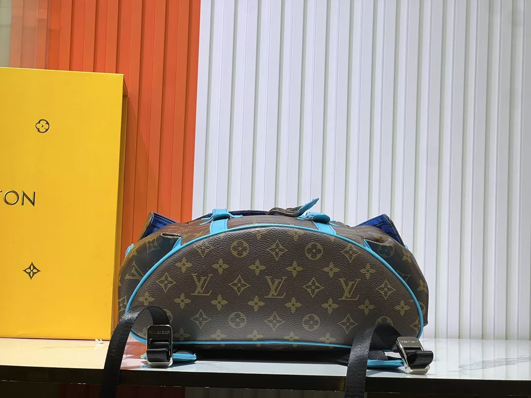 Sophisticated 4971 Louis Vuitton AAA Quality Backpacks For Unisex - Image 6