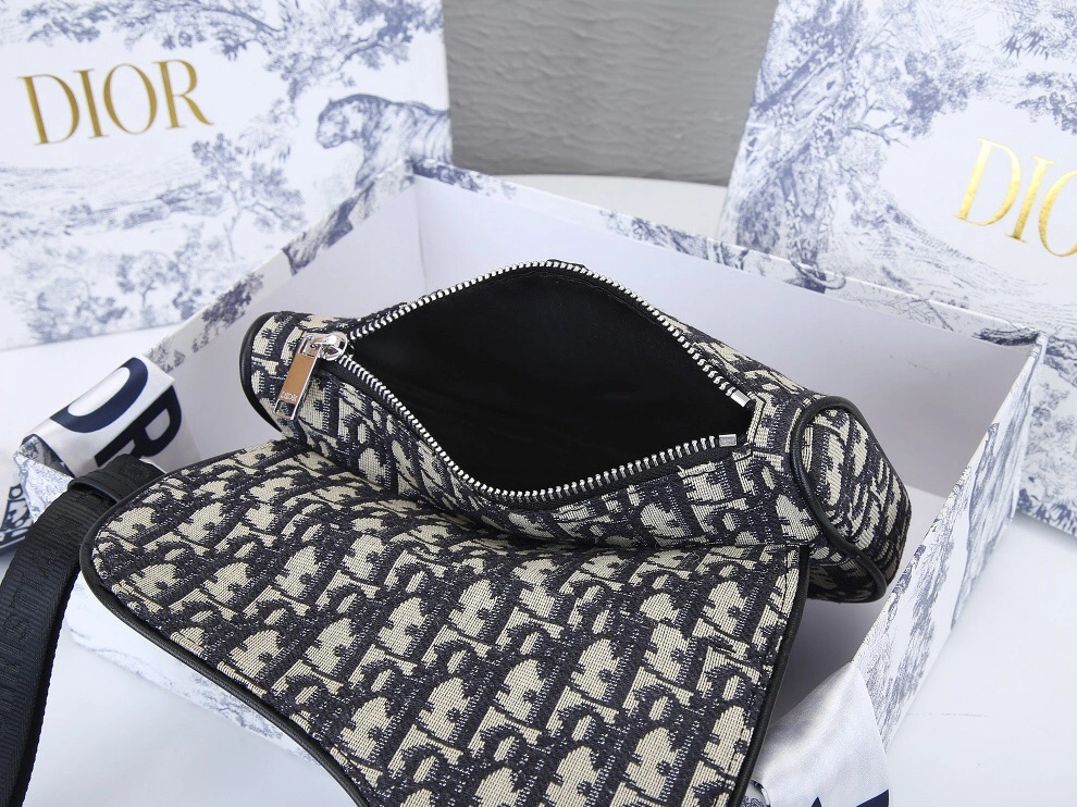 Sophisticated 6597 Christian Dior AAA Quality Messenger Bags For Women - Image 6