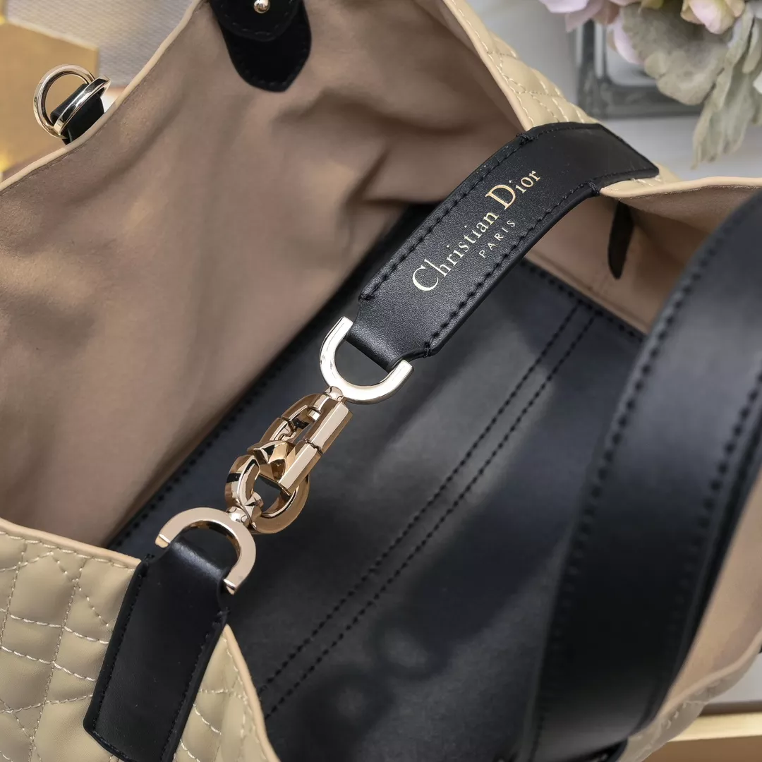 SportInspired 2747 Christian Dior AAA Quality Handbags For Women - Image 7