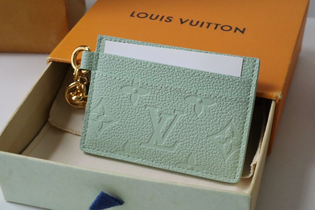SportInspired 8614 Louis Vuitton LV Card Case - Image 6
