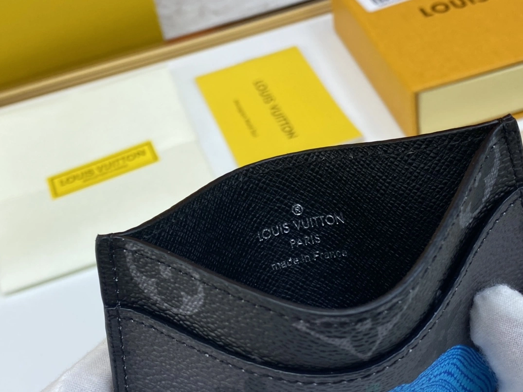 StreetReady 6388 Louis Vuitton LV Card Case - Image 4