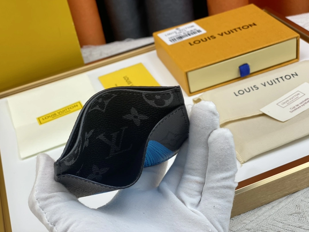 StreetReady 6388 Louis Vuitton LV Card Case - Image 5