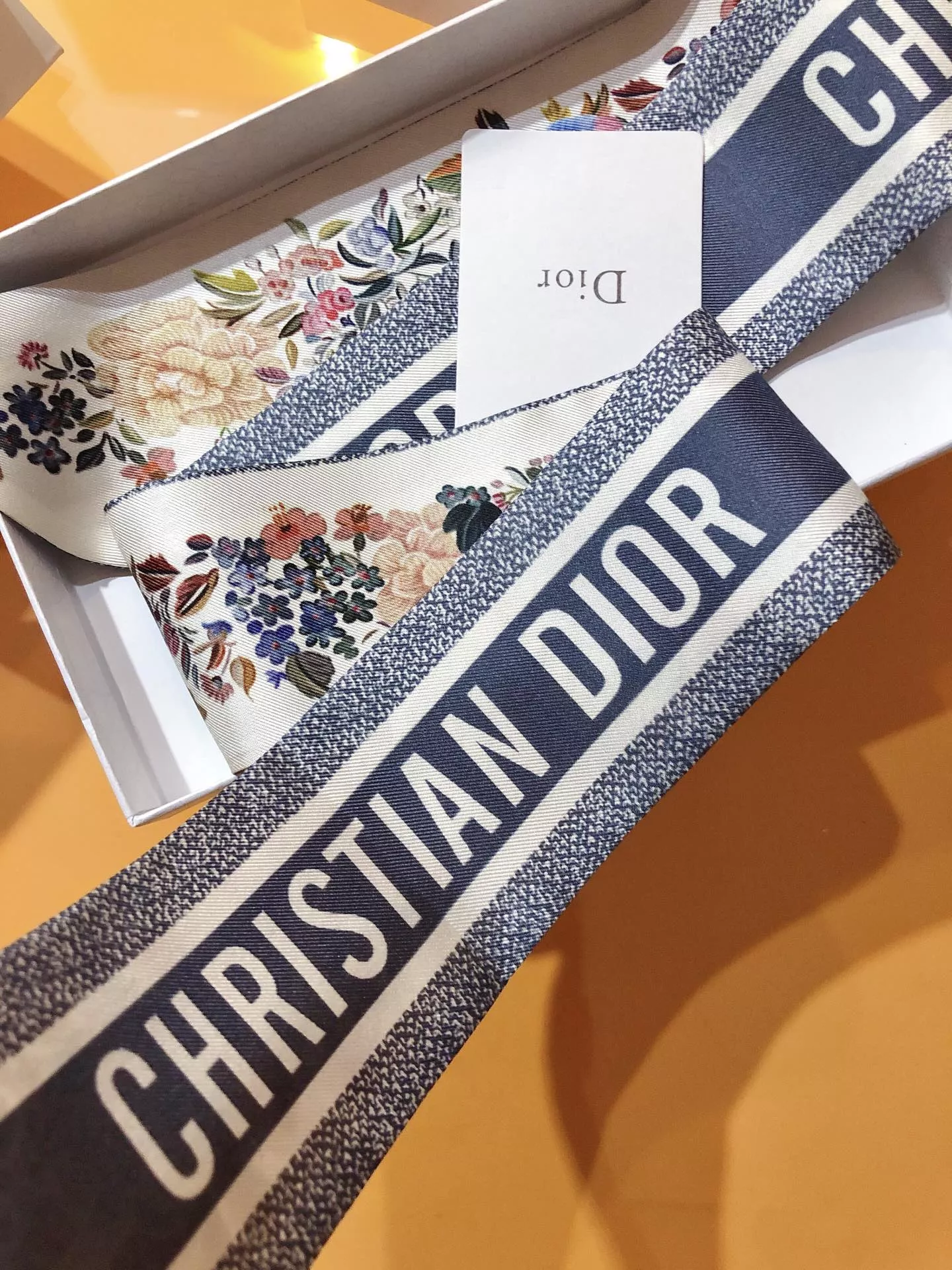 StreetReady 9496 Christian Dior Silk Scarf - Image 5