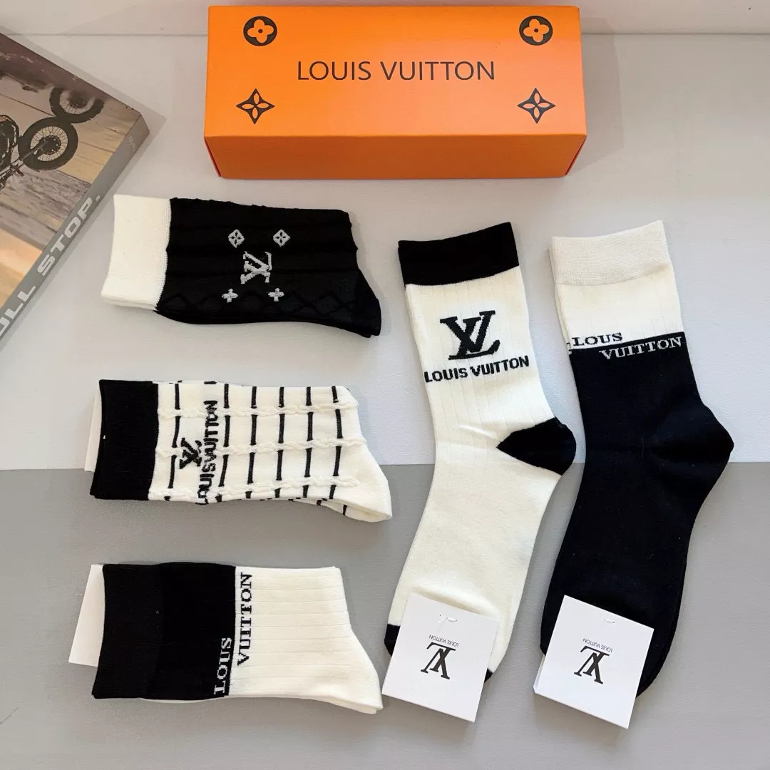 StreetReady 9725 Louis Vuitton LV Socks - Image 4