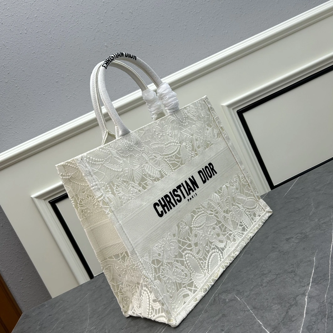 Stylish 6596 Christian Dior AAA Quality Tote-Handbags For Women