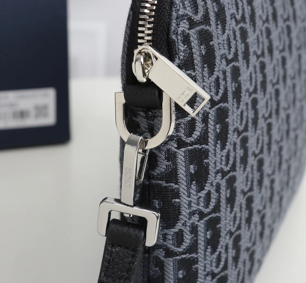 Timeless 4823 Christian Dior AAA Man Wallets - Image 5