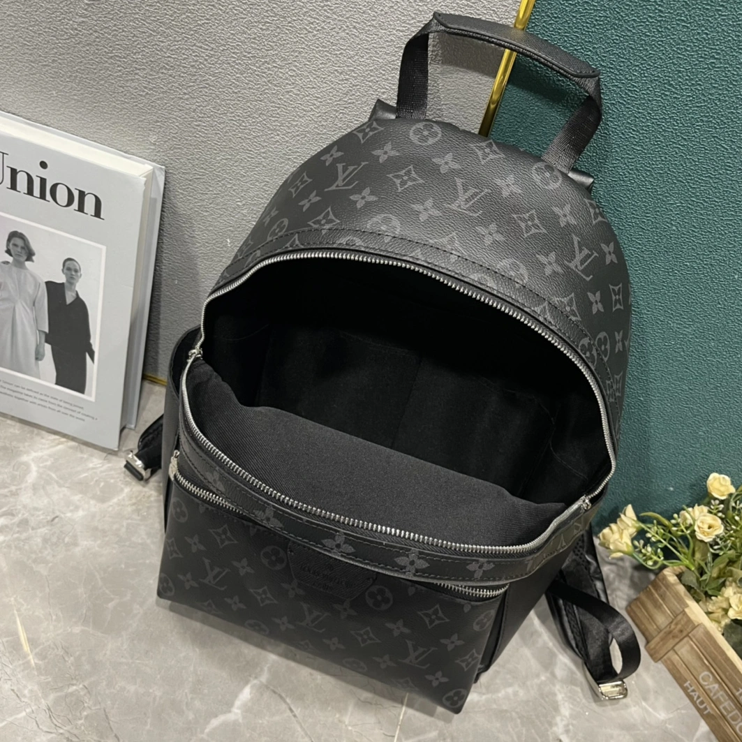 Timeless 7079 Louis Vuitton AAA Quality Backpacks For Unisex - Image 8