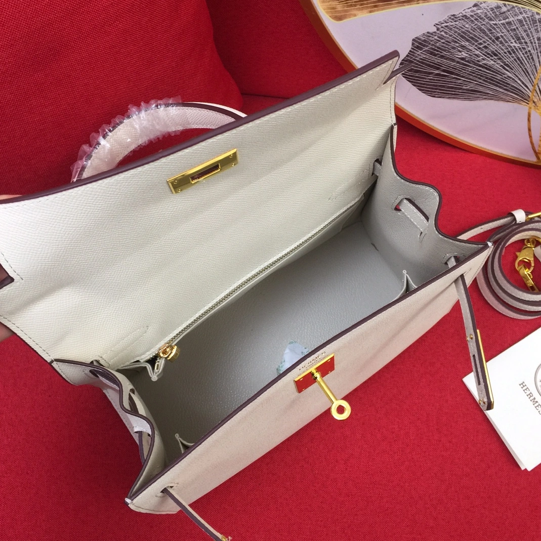 Timeless 8701 Hermes AAA Quality Messenger Bags For Women - Image 7