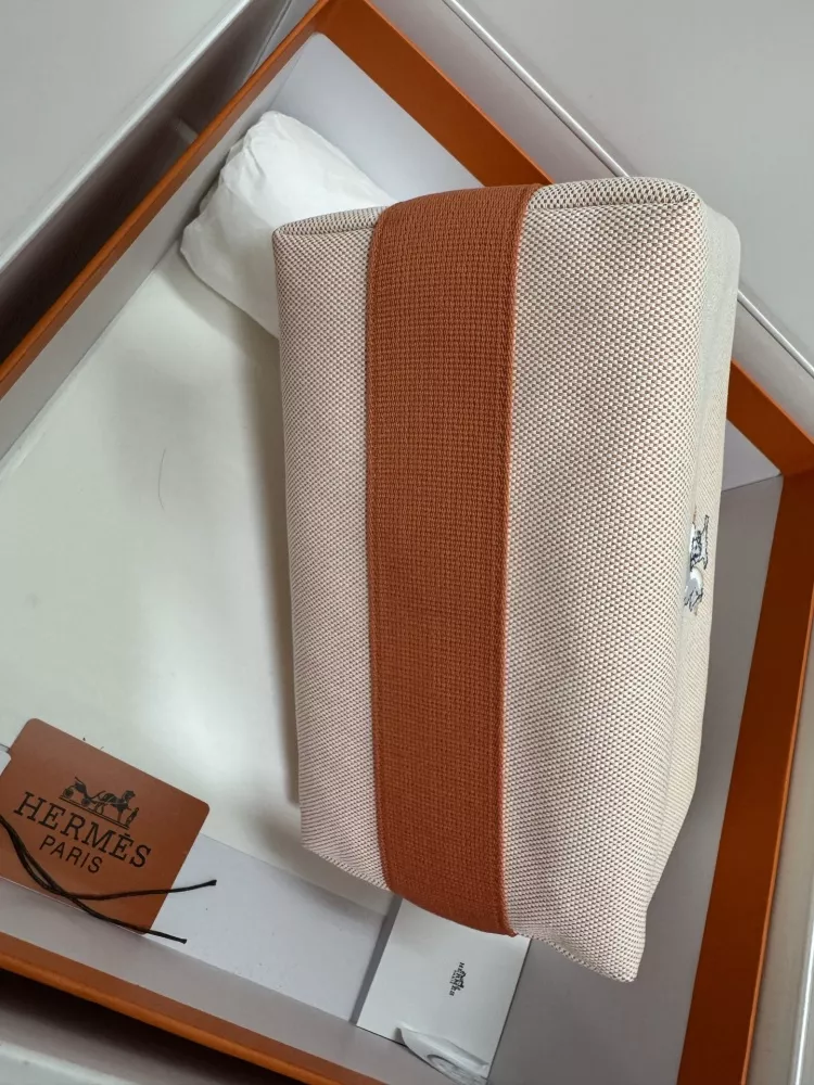 Trendsetting 5783 Hermes AAA Quality Handbags In Orange For Women - Image 5