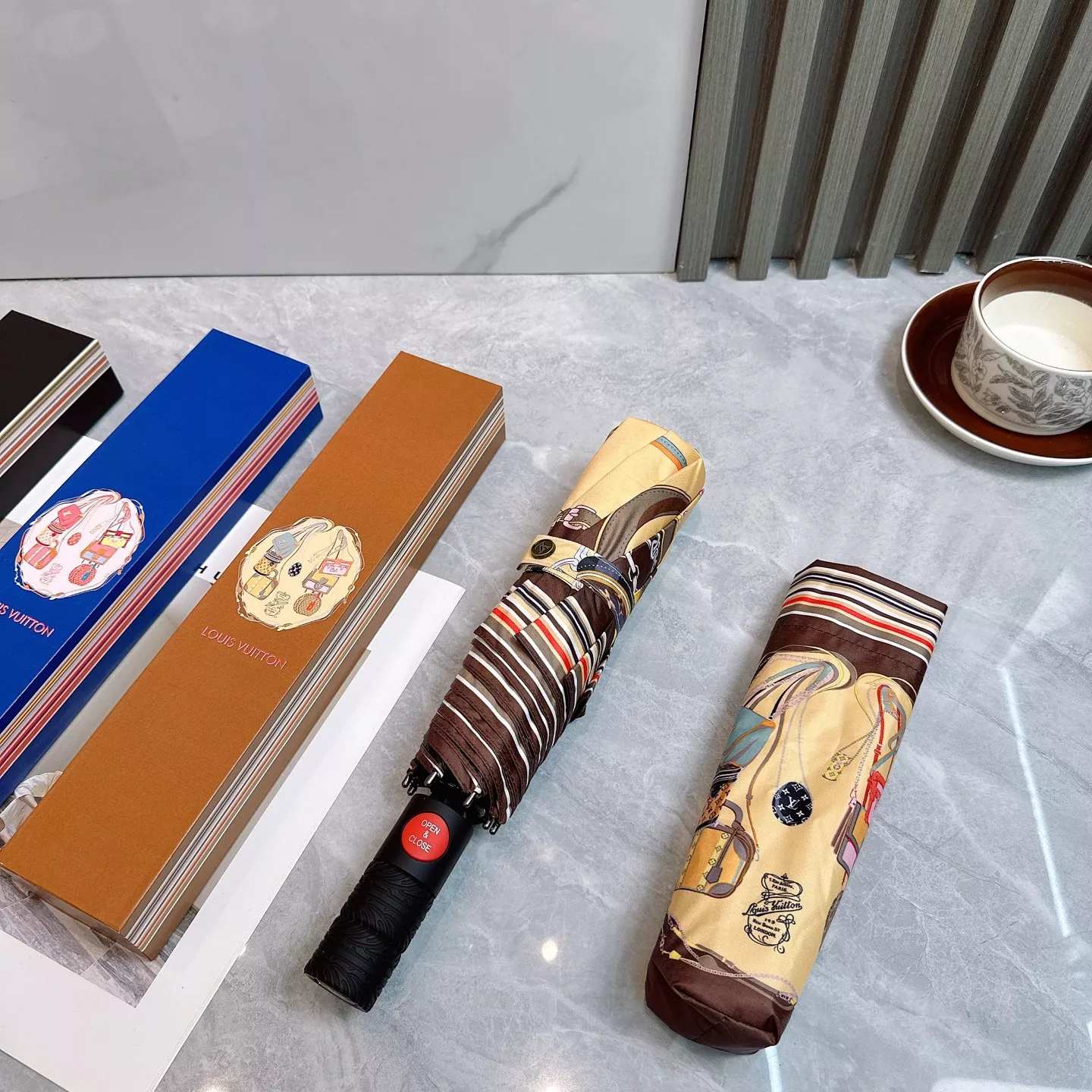 Trendy 2099 Louis Vuitton Umbrellas